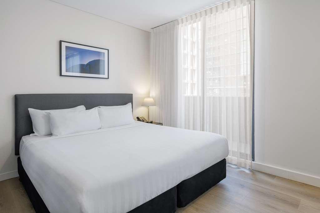 Oaks Melbourne On Collins Suites Rum bild